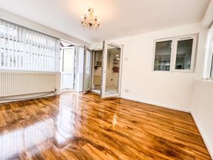 Dining Room- click for photo gallery
